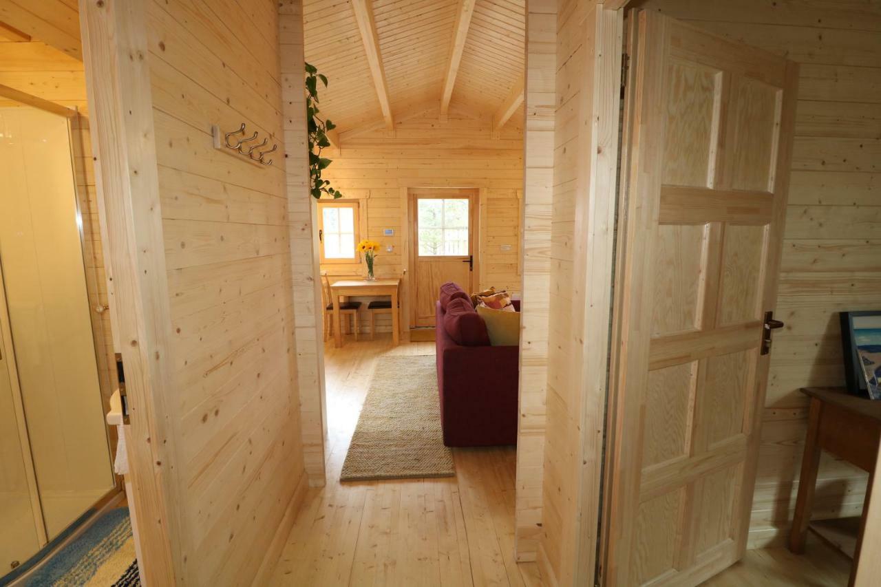Inisean Lodge Log Cabin -Part Of Inisean B&B Dungloe Ngoại thất bức ảnh